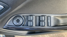 Ford Focus 1.0 EcoBoost 125 Titanium 5dr Petrol Hatchback